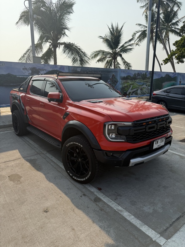 Ford Raptor, pattaya